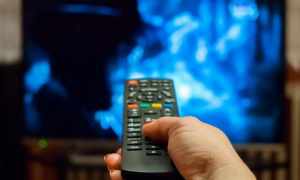 Read more about the article De astăzi începe TELEȘCOALA: Vezi programul