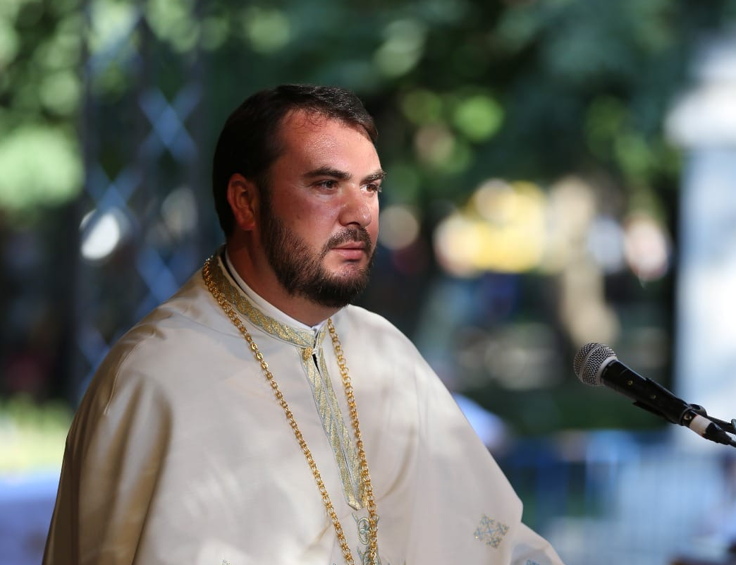 You are currently viewing PR. DR. IONUȚ GHIBANU, VICAR EPARHIAL: ACUM, CA ȘI ALTĂDATĂ! 1829-2020! CIUMA / COVID-19!