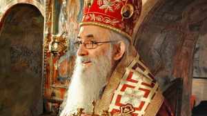 Read more about the article A MURIT PRIMUL EPISCOP ORTODOX INFECTAT CU COVID-19