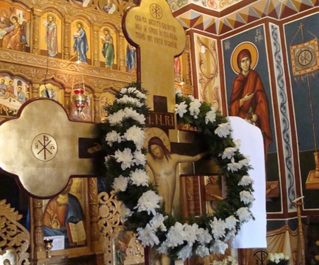 You are currently viewing Maramureș: 31 de persoane au încălcat restricțiile și au mers la biserică, în Vinerea Mare. Preotul a fost amendat cu 20.000 de lei