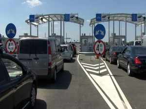 Read more about the article Condiții noi pentru șoferii de camioane care tranzitează România. Există riscul de a intra în carantină