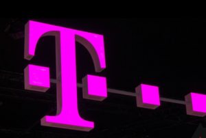 Read more about the article Telekom România: De luni, toți angajații din magazine au fost transferați către Call Center.