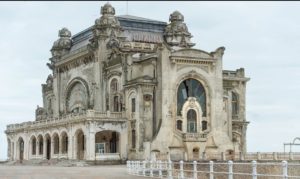 Read more about the article Lucrările de renovare la Cazinoul din Constanța vor începe, cel târziu, pe 15 aprilie.