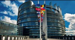 Read more about the article Comisia Europeană recomandă țărilor membre să prelungească restricțiile la frontierele externe ale UE până la 15 mai