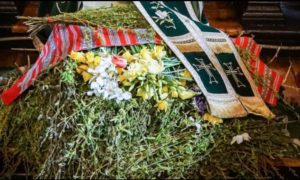 Read more about the article Tradiții și obiceiuri de Florii