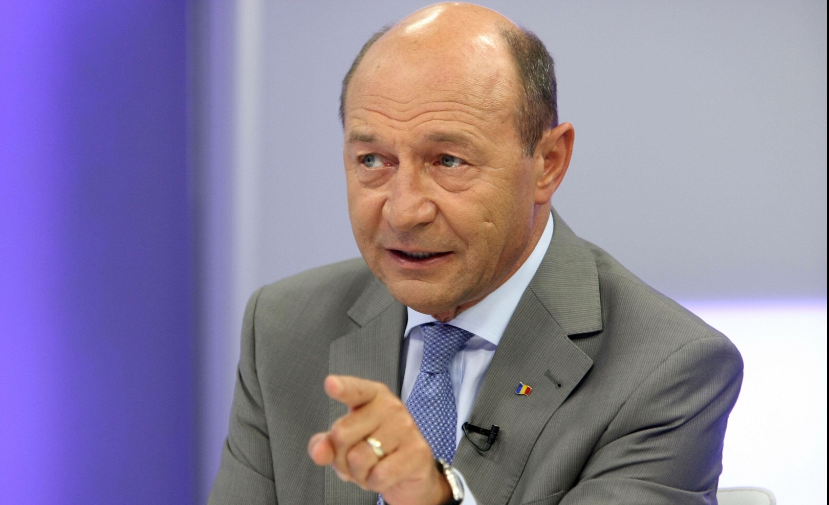 You are currently viewing Traian Băsescu despre convorbirea avută de Klaus Iohannis cu Președintele Republicii Arabe Egipt, Abdel Fattah El-Sisi