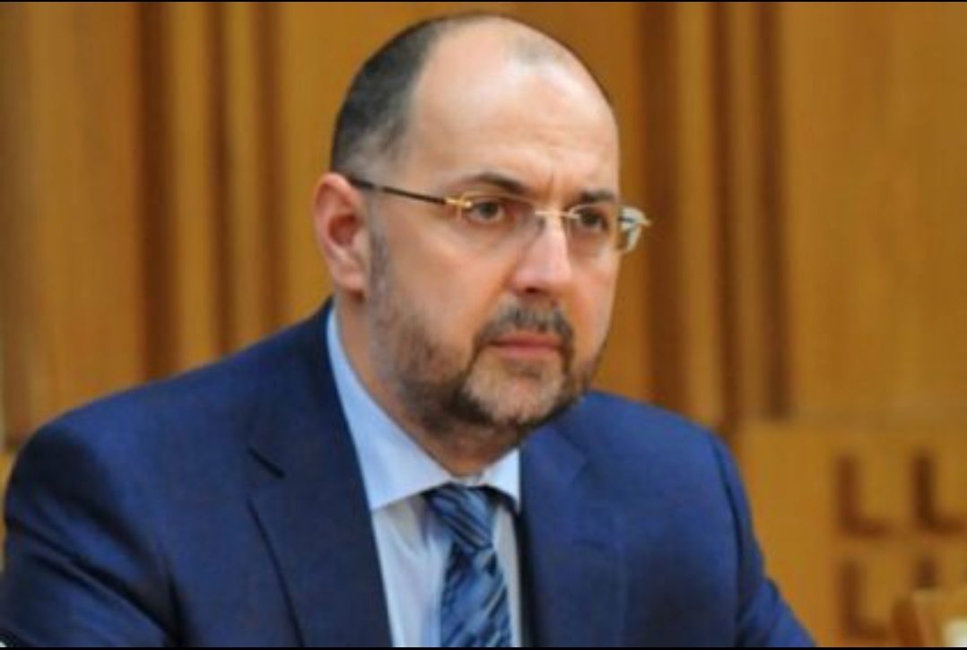 You are currently viewing Kelemen Hunor reacționează: Klaus Iohannis, isterizat și nervos, a avut o declarație nedemnă pentru un președinte