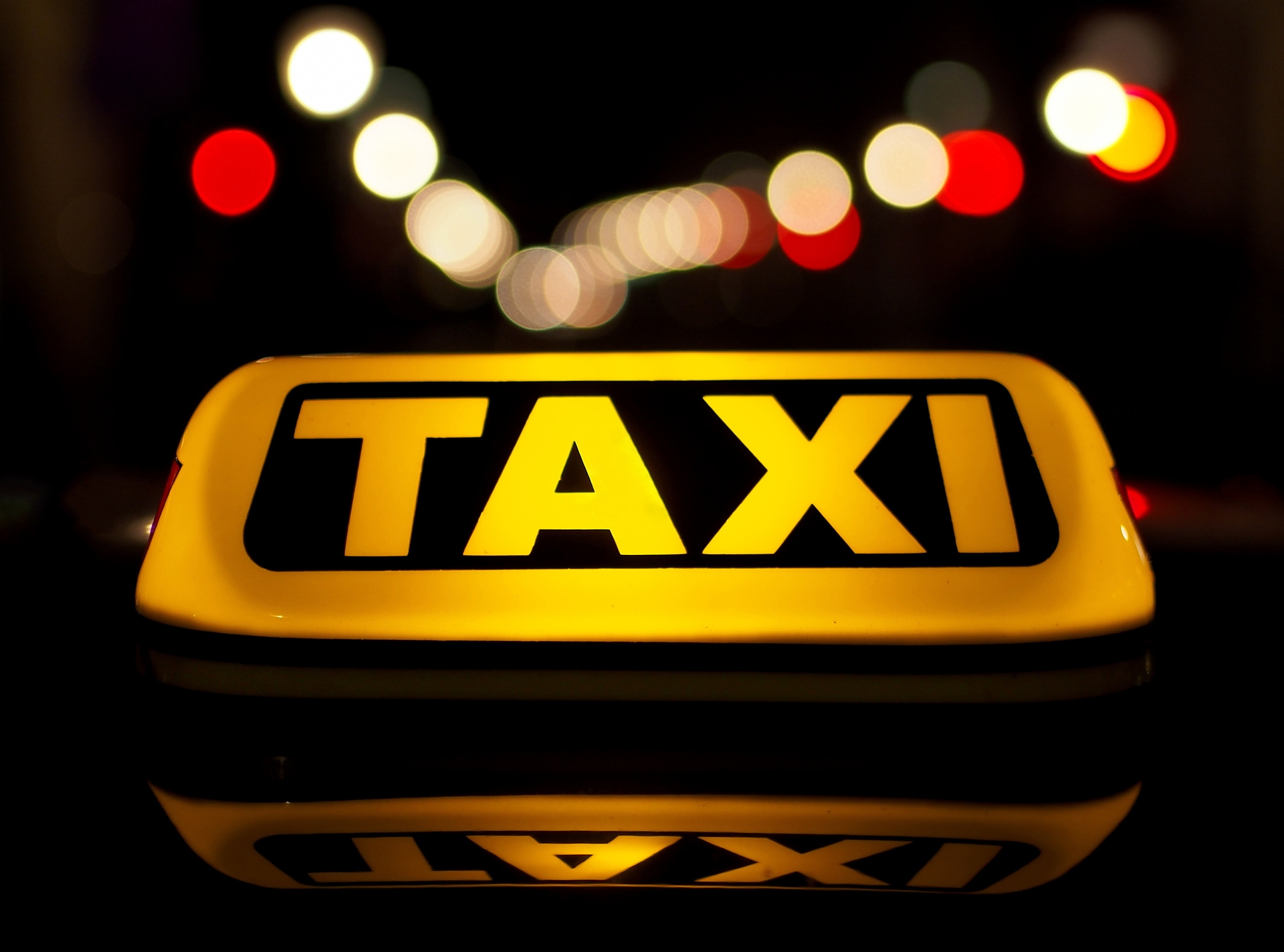 You are currently viewing Bolnav de COVID-19 prins în taxi după ce a fugit din spital