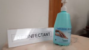 Read more about the article Un medic infectat cu Covid-19 a băut dezinfectant