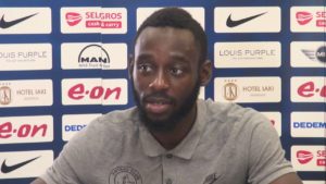 Read more about the article Un fotbalist le-a spus francezilor cum respecta romanii restrictiile impuse