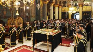 Read more about the article Vezi cum se va desfășura slujba Prohodului Domnului din Vinerea Mare!