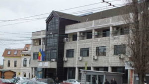 Read more about the article Începând cu 18 mai se vor relua treptat activitățile de relații cu publicul la Direcția Regim Permise de Conducere și Înmatriculare a Vehiculelor