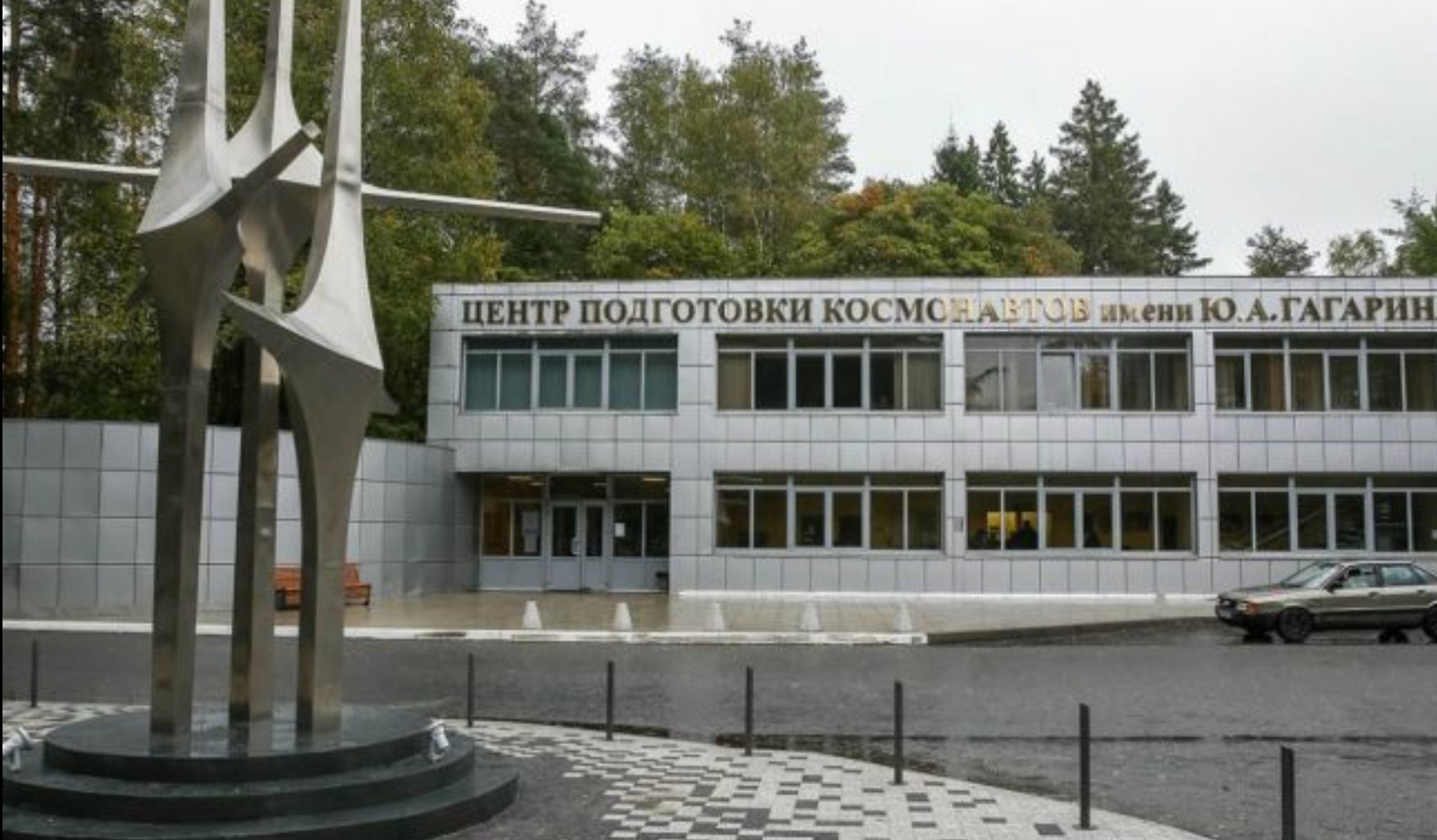 You are currently viewing RUSIA: Medic căzut de la geamul spitalului după ce a acuzat lipsa echipamentelor de protecție