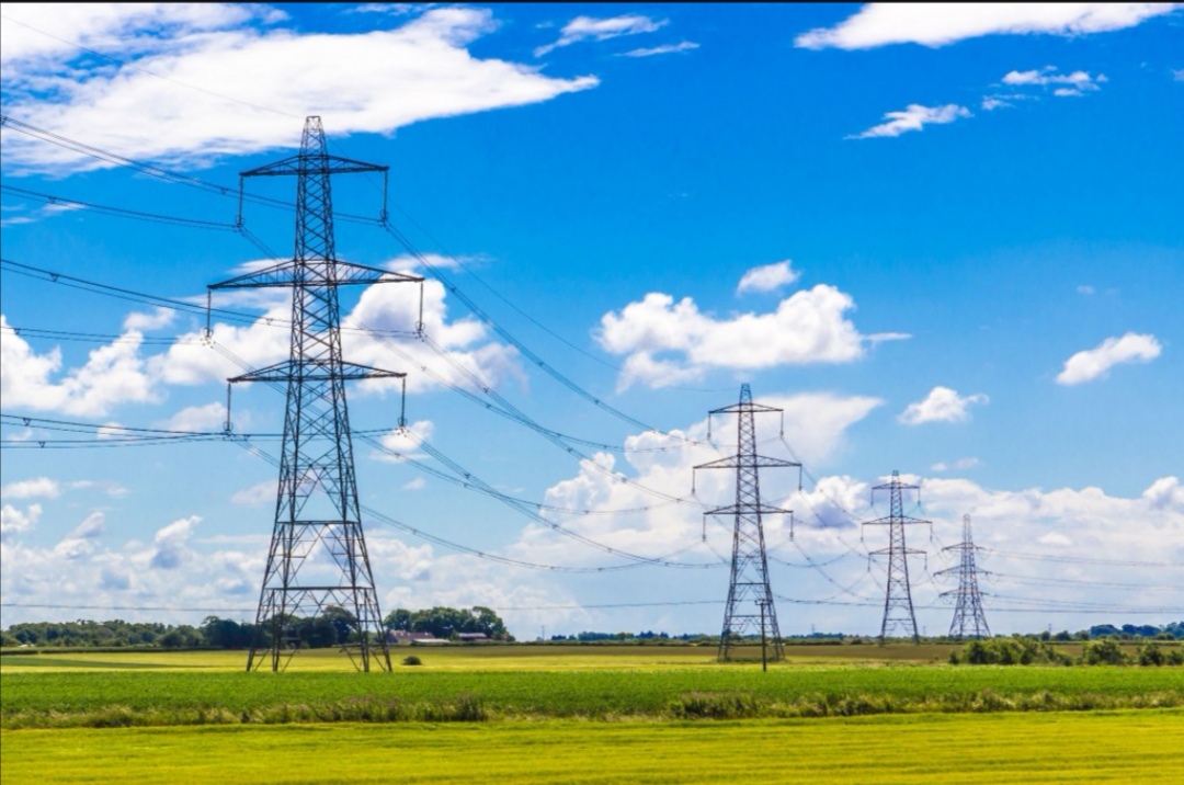 You are currently viewing Vezi unde va fi întreruptă energia electrică în perioada 11-15 mai, în județul Dâmbovița!
