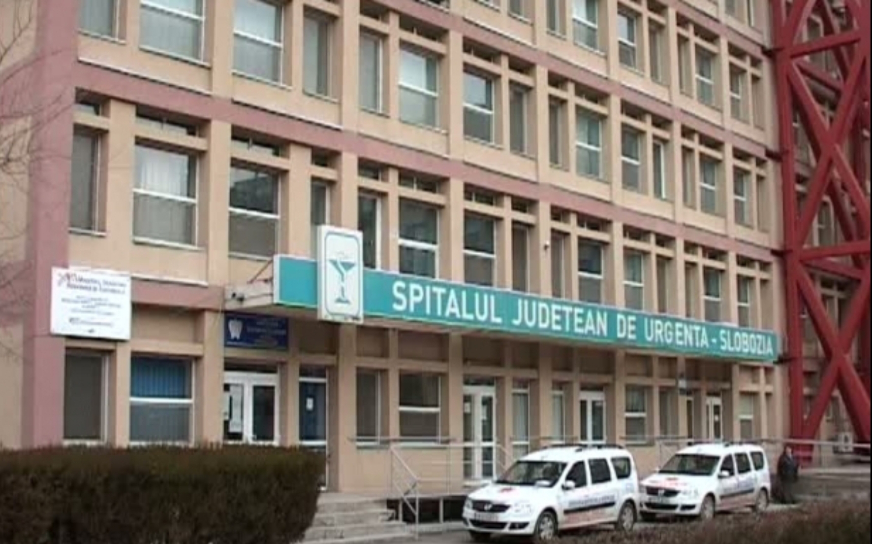 You are currently viewing Ialomița: La Spitalul Județean de Urgență Slobozia sunt tratați cu succes pacienții în stare gravă din cauza COVID-19