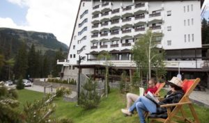 Read more about the article INVITAȚIE LA SĂNĂTATE: HAI ÎN PARC! ÎN PARCUL NAȚIONAL BUCEGI, STAȚIUNEA PADINA-PEȘTERA!