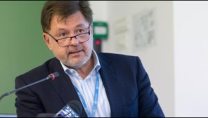 Read more about the article Alexandru Rafila: Masca nu este recomandat să fie folosită pe stradă