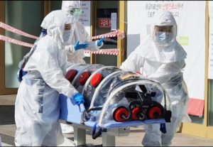 Read more about the article Președintele a promulgat legea care prevede pensii de urmaș pentru copiii și soțul supraviețuitor ai medicilor decedați din cauza coronavirusului și spor de 30% la salariu pentru cadrele medicale implicate în combaterea epidemiei