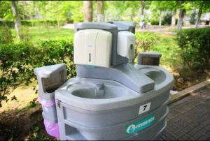 Read more about the article CONSTANȚA: PRIMĂRIA A INSTALAT, ÎN ORAȘ, LAVOARE MOBILE CU APĂ, SĂPUN ȘI ȘERVEȚELE