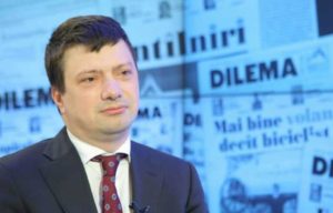 Read more about the article IONUȚ VULPESCU, GÂNDURI CU OCAZIA ÎMPLINIRII A 140 DE ANI DE LA NAȘTEREA POETULUI TUDOR ARGHEZI