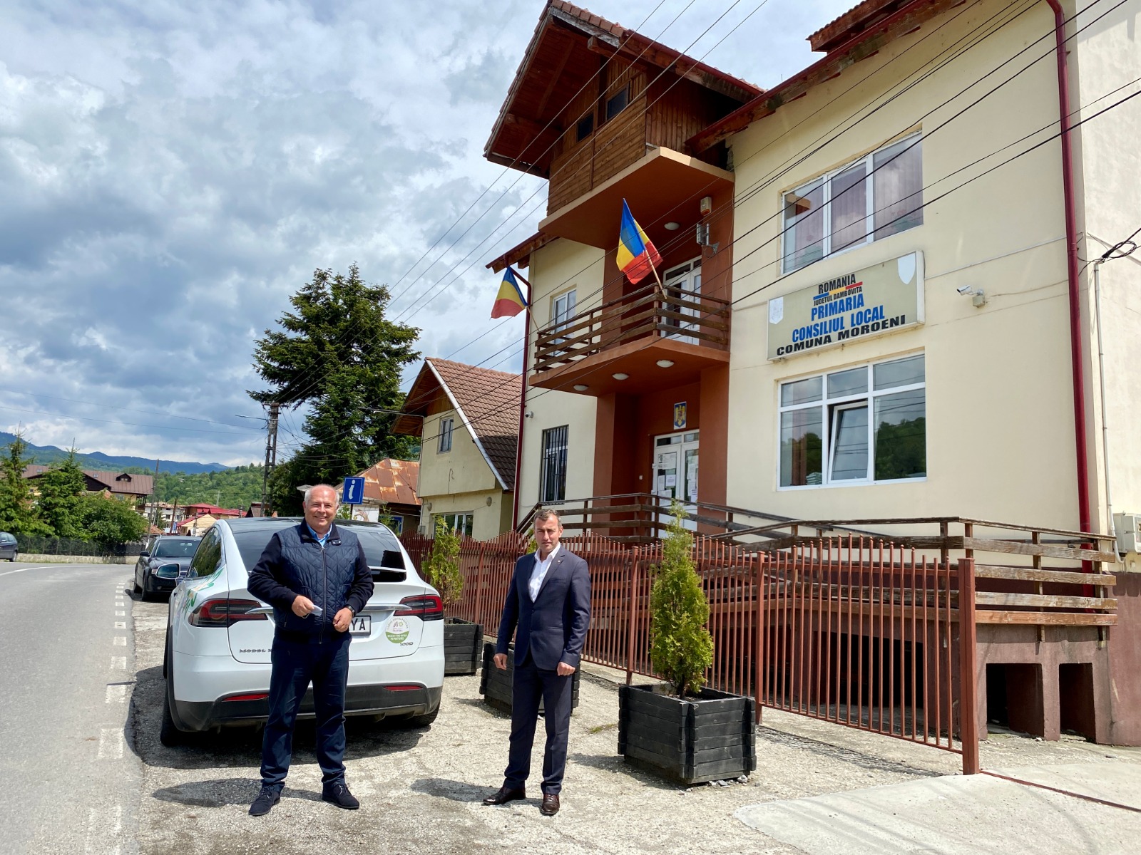 You are currently viewing VALENTIN CALCAN CAUTĂ SOLUȚII PENTRU A VENI ÎN SPRIJINUL ANTREPRENORILOR DÂMBOVIȚENI