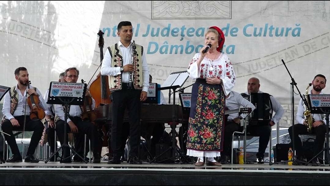 You are currently viewing Târgoviște: De Rusalii, concert al Orchestrei Populare ,,Chindia”