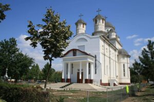 Read more about the article Fetești: Un preot și trei membri ai personalului neclerical confirmați pozitiv cu SARS-CoV-2