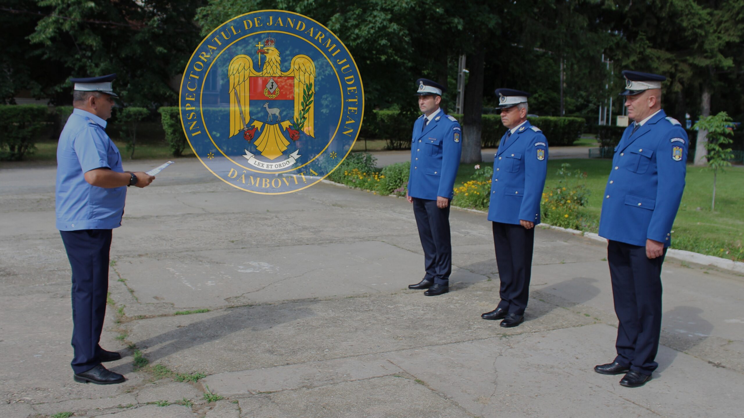 You are currently viewing Trei subofițeri din cadrul Inspectoratului de Jandarmi Județean Dâmbovița au trecut în rezervă cu drept la pensie