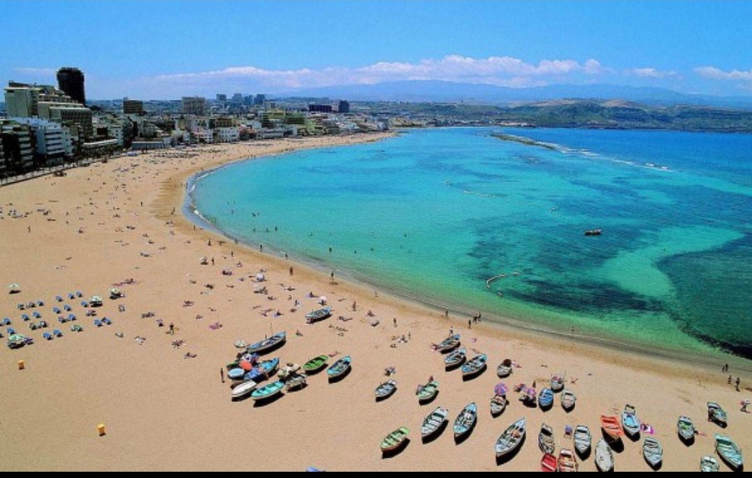 You are currently viewing Plajele din Spania se închid din nou