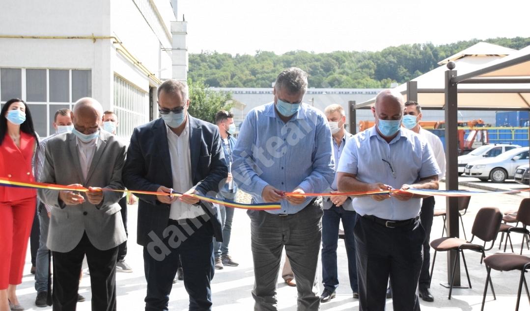 You are currently viewing Au fost inaugurate două noi hale industriale construite la Parcul Industrial Moreni