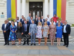 Read more about the article Daniel Cristian Stan și membrii PSD Târgoviște și-au depus candidatura!