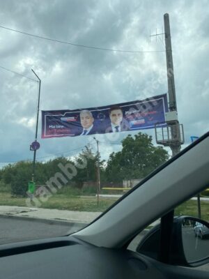 Read more about the article PRO ROMÂNIA DÂMBOVIȚA MONTEAZĂ ILEGAL BANNERE ÎN MUNICIPIUL TÂRGOVIȘTE!