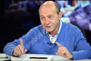 Read more about the article Eugen Tomac anunță că există semnăturile pentru candidatura lui Traian Băsescu