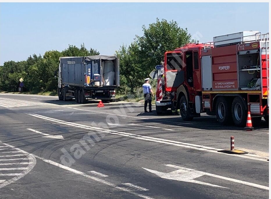 You are currently viewing Tir încărcat cu azotat de amoniu a luat foc în Timiș