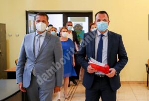 Read more about the article Vezi mesajul lui Daniel Cristian Stan la depunerea candidaturii pentru un nou mandat de primar al municipiuluiTârgoviște!