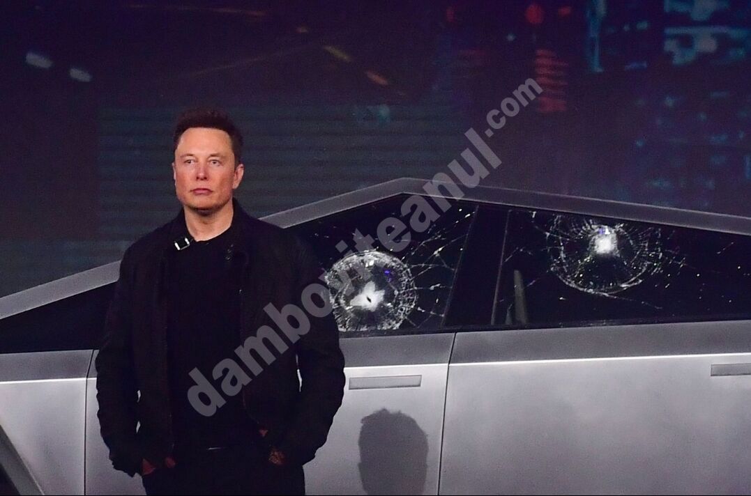 You are currently viewing Cofondatorul Tesla, Elon Musk, al patrulea cel mai bogat om din lume