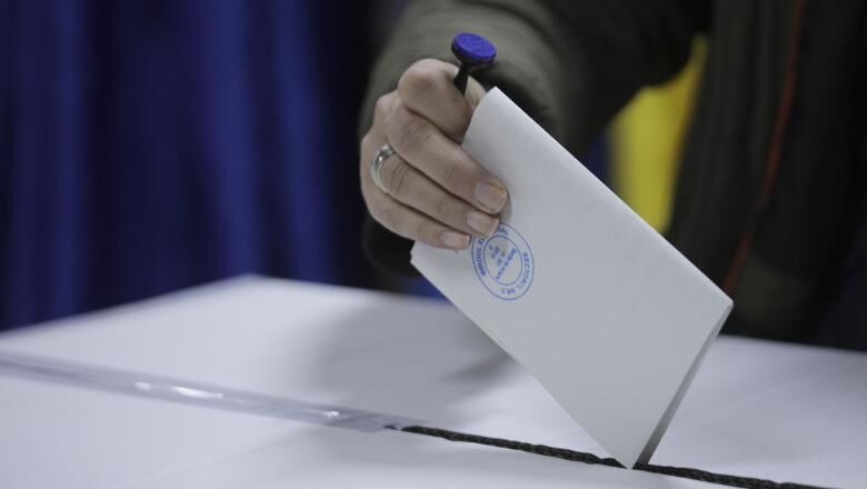 You are currently viewing Peste 80 de sesizări referitoare la nereguli produse azi, la alegerile de la Braniștea și Cojasca