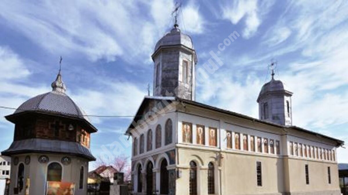 You are currently viewing DARURI ÎN VALOARE DE 6000 DE LEI PENTRU CREDINCIOȘII DIN PAROHIA MĂNEȘTI