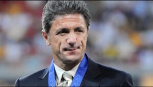 Read more about the article Gică Popescu a fost diagnosticat cu COVID-19