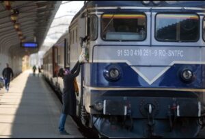 Read more about the article Ministrul Transporturilor spune că linia de cale ferată Gara de Nord-Aeroportul Otopeni va fi dată în folosință în decembrie