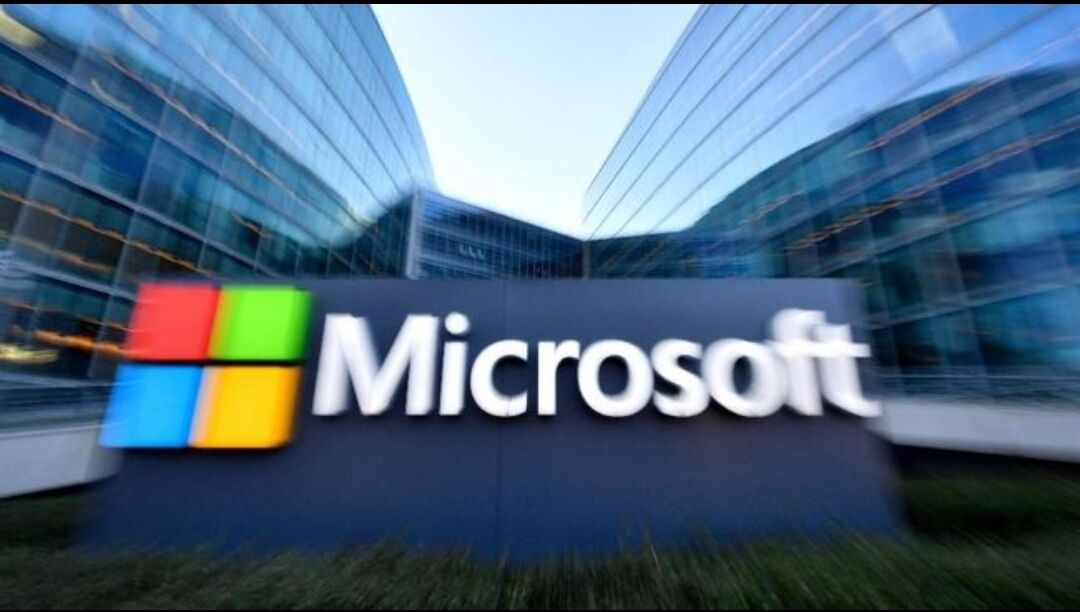 You are currently viewing Google și Microsoft solicită UE să impună restricții drastice pentru reducerea poluării