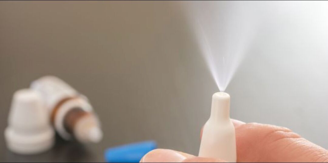 You are currently viewing Studiu: Spray nazal care împiedică infectarea cu COVID-19