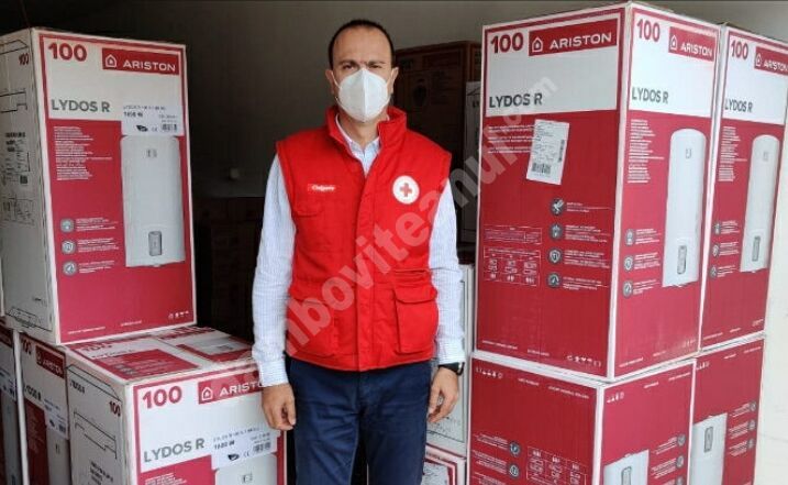 You are currently viewing Crucea Roșie Dâmbovița și Ariston Thermo România continuă misiunea de a aduce confortul chiar și acolo unde acesta pare foarte greu de atins