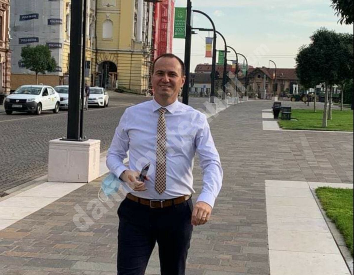 You are currently viewing Aurelian Cotinescu le mulțumește târgoviștenilor pentru votul primit!