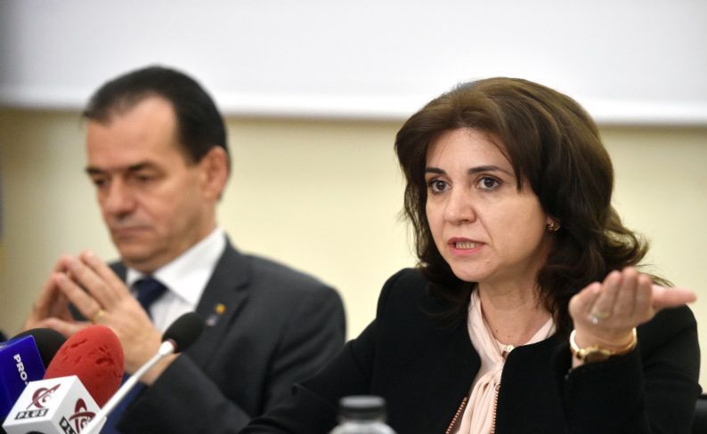 You are currently viewing Ludovic Orban: Un profesor care nu face lecții online nu trebuie plătit. Dacă din 10 ore face numai 6 ore, atunci 4 ore nu trebuie plătit