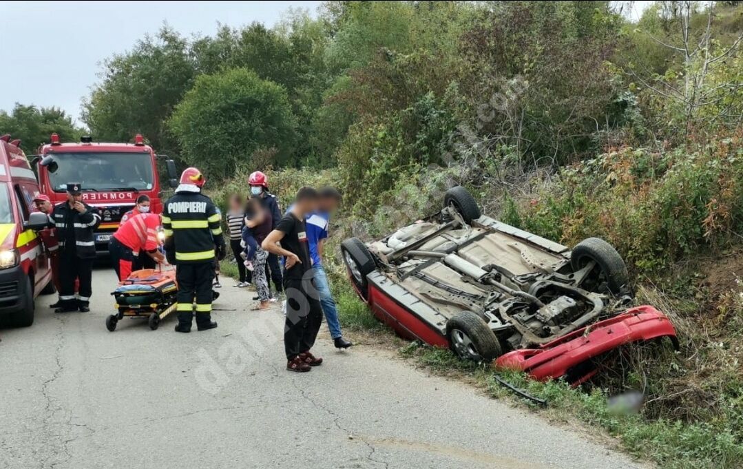 You are currently viewing AUTOTURISM RĂSTURNAT ÎN LOCALITATEA DÂMBOVIȚEANĂ GURA FOII!