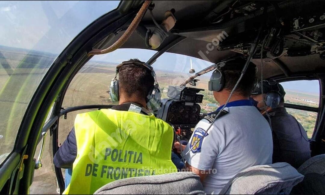 You are currently viewing Cinci marocani depistați de polițiștii de frontieră constănțeni, cu ajutorul autospecialei de termoviziune