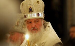 Read more about the article RUSIA: PATRIARHUL KIRILL SE AFLĂ ÎN IZOLARE! ESTE CONTACT DIRECT AL UNEI PERSOANE INFECTATĂ CU COVID-19!