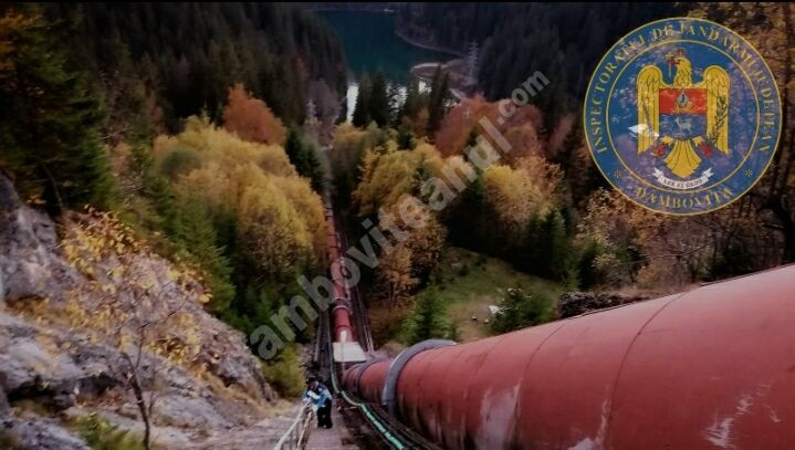 You are currently viewing Dâmbovița: 7 turiști rătăciți în Bucegi au cerut ajutorul jandarmilor montani