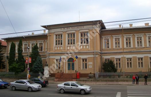 You are currently viewing Colegiul Național „Ienăchiță Văcărescu” va intra într-un amplu proces de modernizare